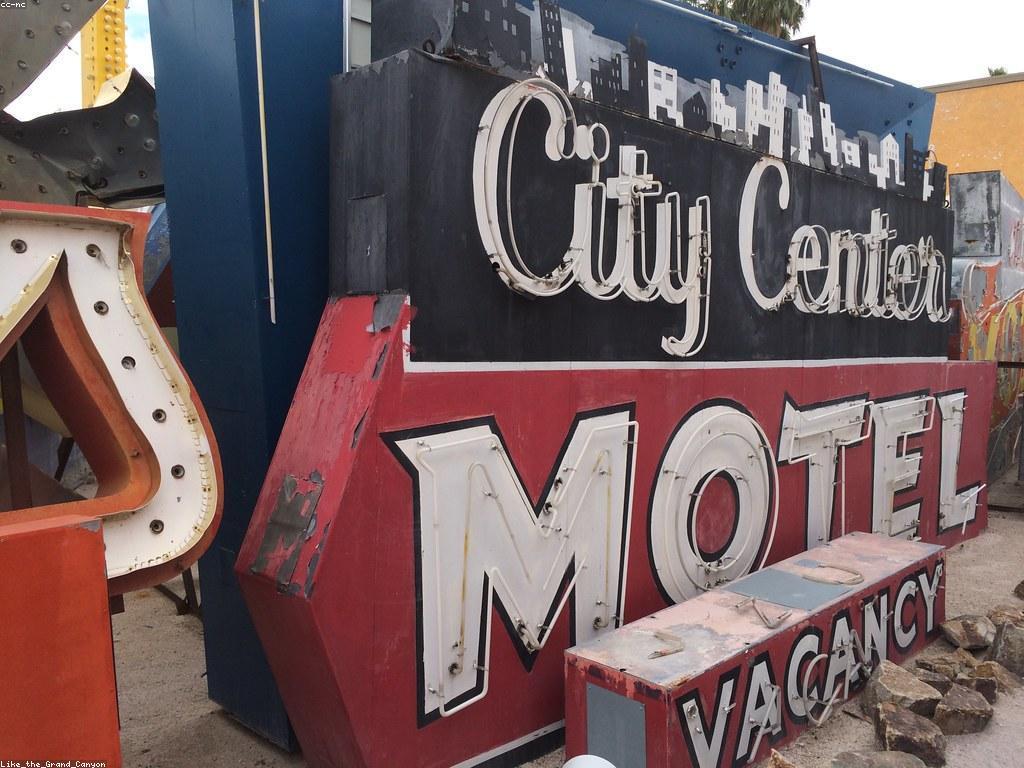 យុទ្ធសាស្ត្រនៃការវាយតម្លៃល្បែងស្លូត